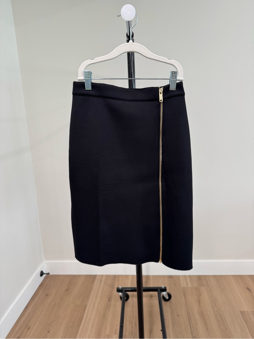 NWT Reiss Ria Neoprene Side Zip Ski Skirt, Black